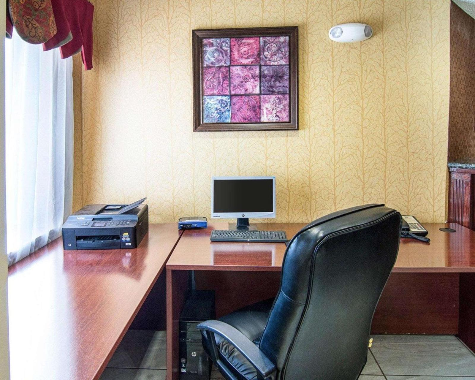 Quality Inn Midland Main image 1